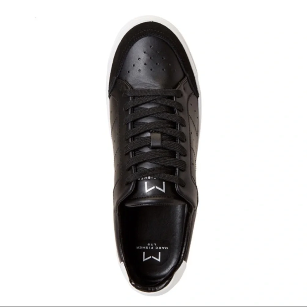MARC FISHER Hayley Leather Low-Top Sneakers Sz 8M
